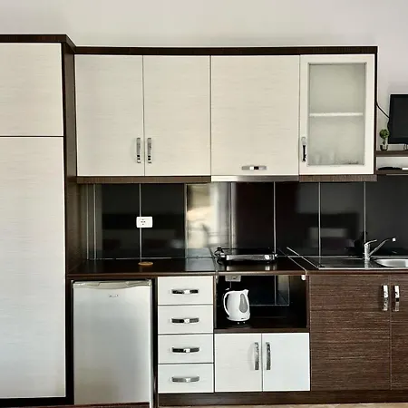 Gasthuis Seli's Ksamil